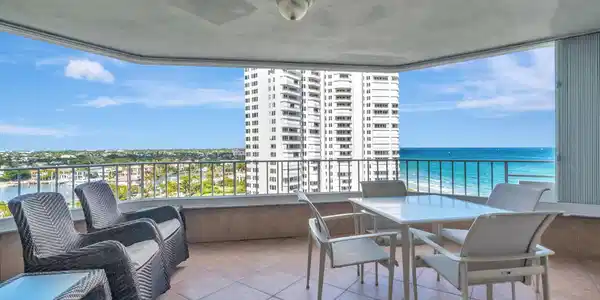 550 S Ocean Boulevard