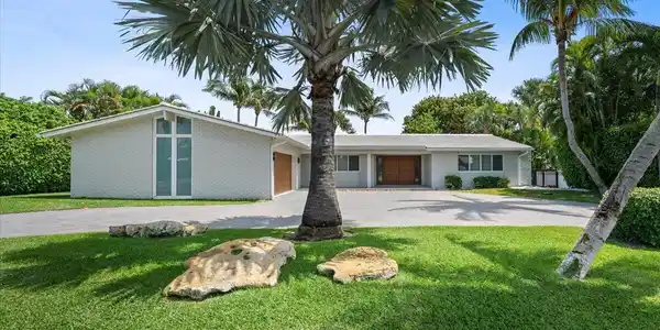 2259 Ibis Isle Road E