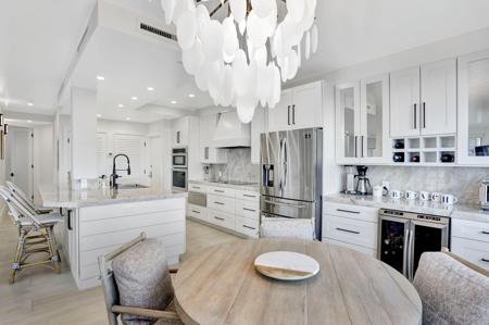 1149 Hillsboro Mile