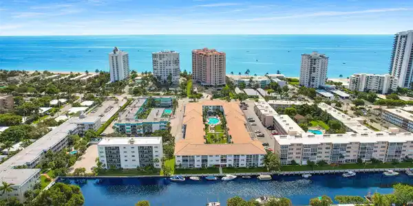1461 S Ocean Blvd