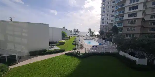 1200 N Fort Lauderdale Beach Blvd