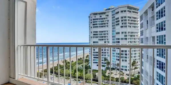 1620 S Ocean Blvd