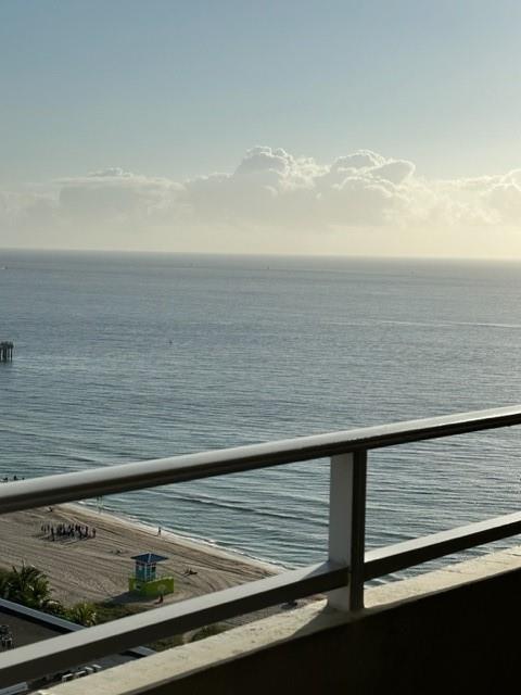 Image 3: Photo 3