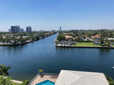 3161 S Ocean Drive
