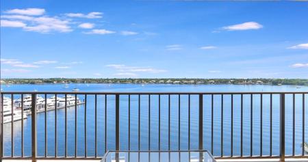 132 Lakeshore Drive