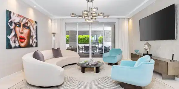 200 SE Mizner Boulevard