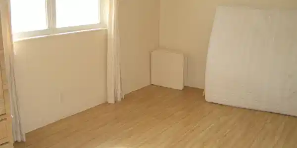 Image 3: Photo 3