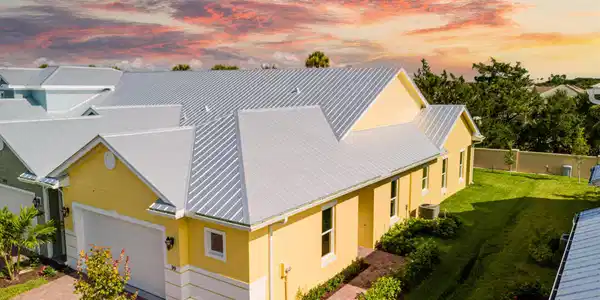 2005 Bridgepointe Circle