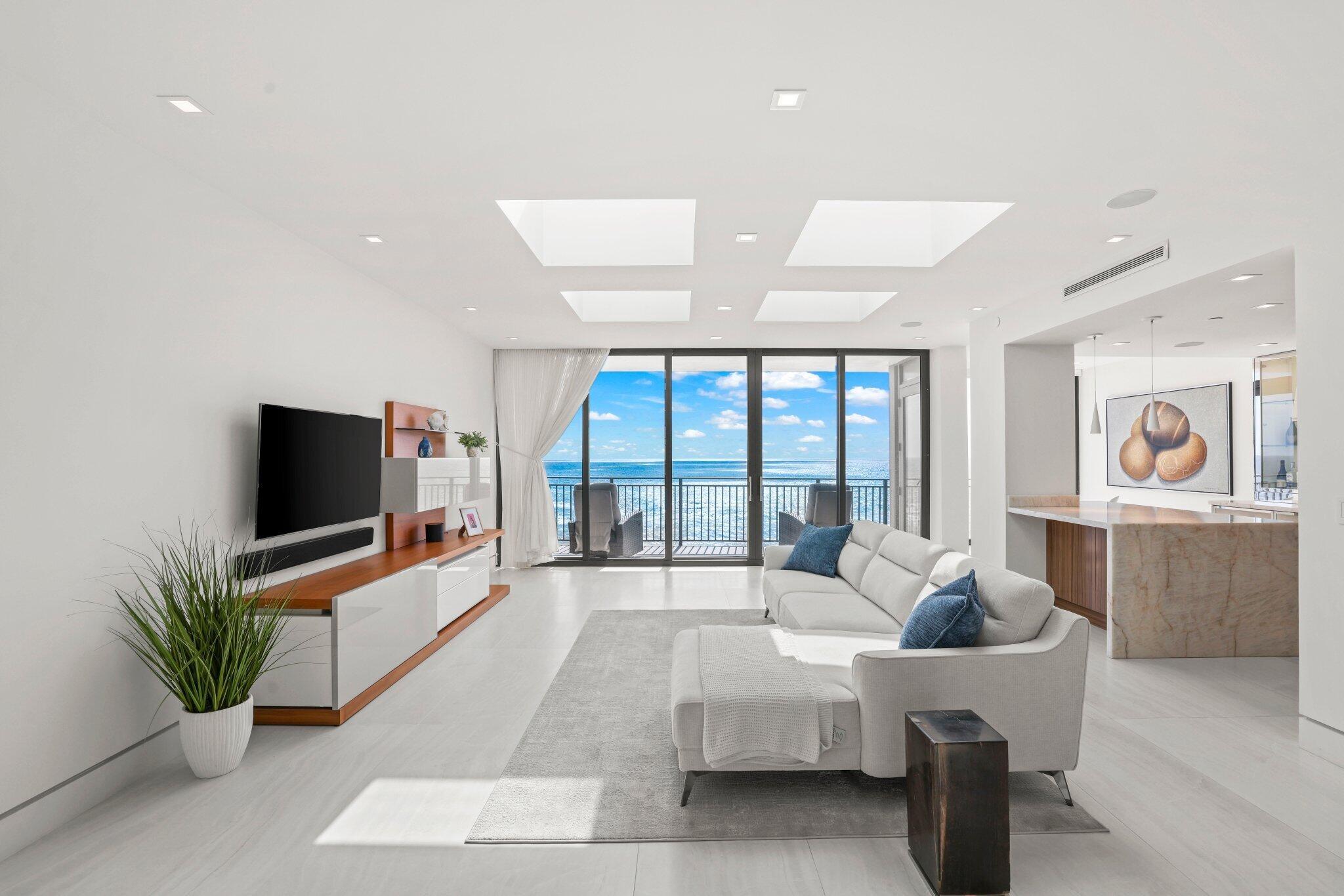 Image 2: 1800 South Ocean Boulevard - 19.jpg-SMAL