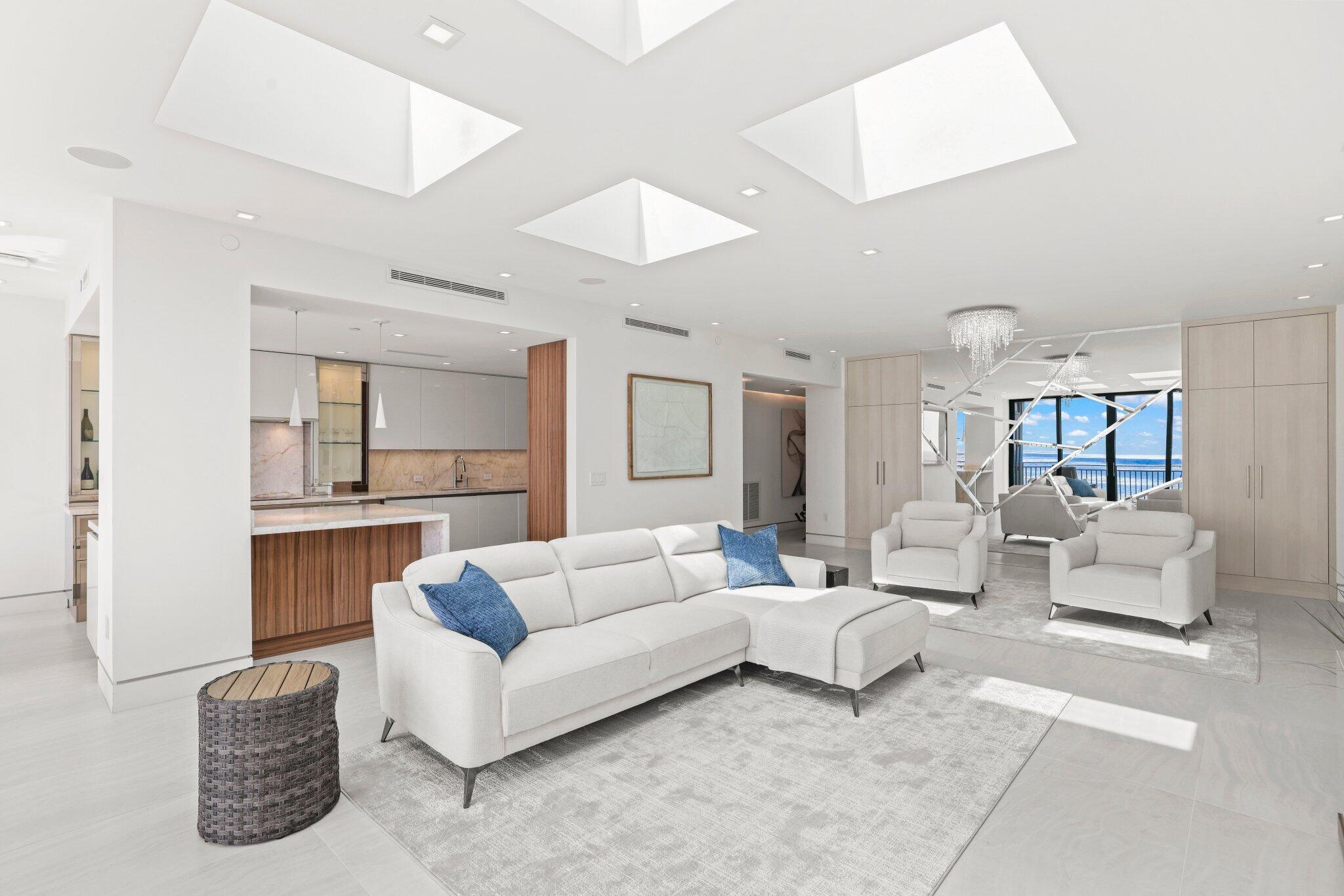 Image 4: 1800 South Ocean Boulevard - 21.jpg-SMAL