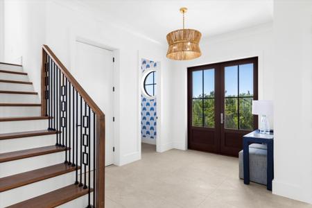 231 E Shore Drive