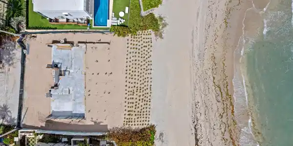 Image 3: 3723 S Ocean Blvd