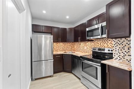 2426 SE 17th Street