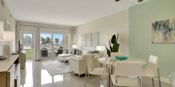 750 N Ocean Boulevard
