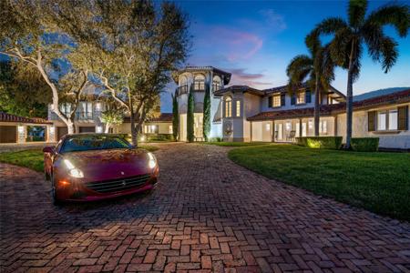 2301 Aqua Vista Boulevard