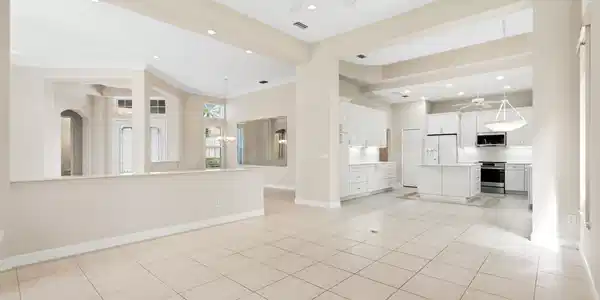 Image 4: Family Room