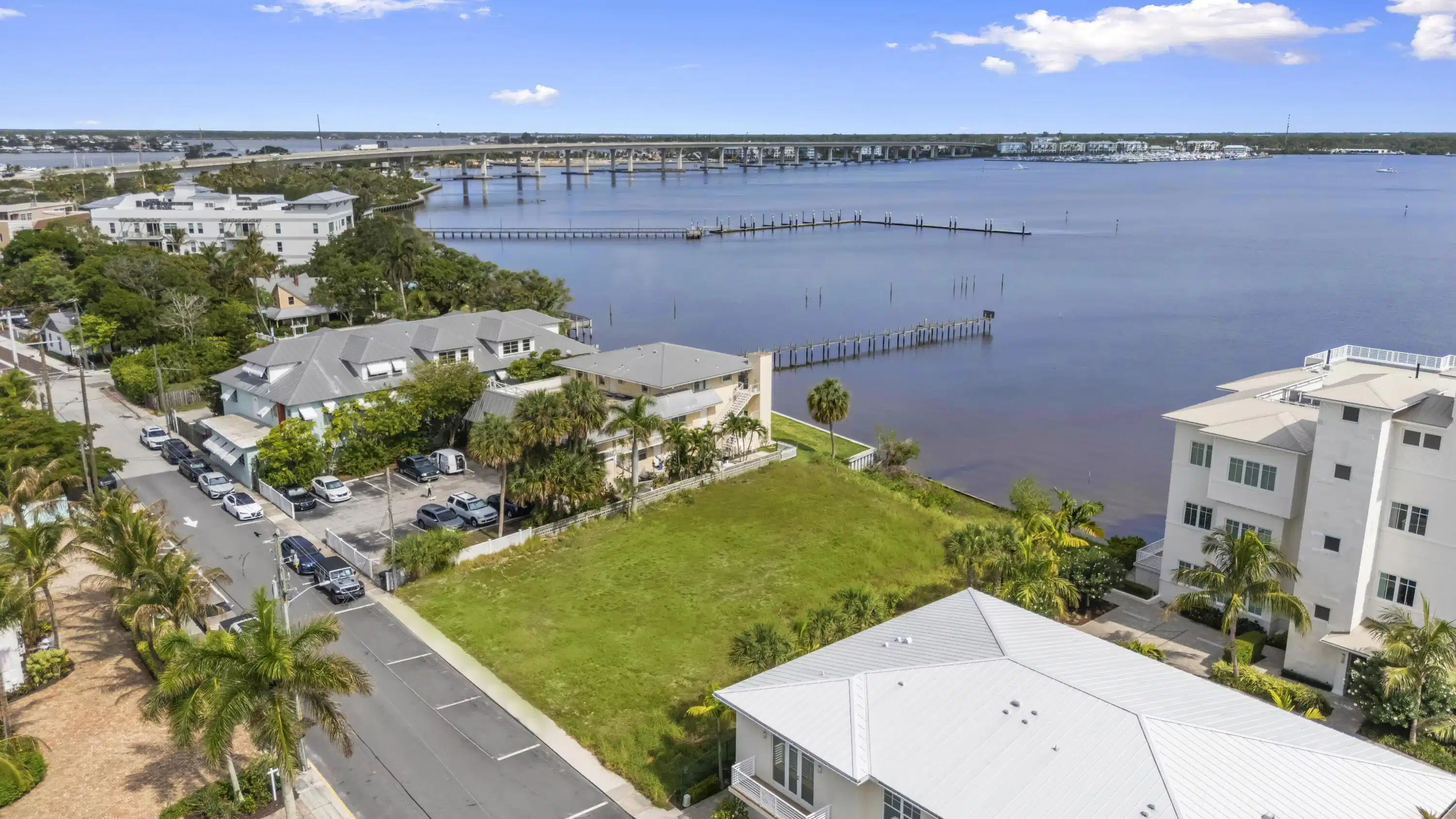 Image 1: View