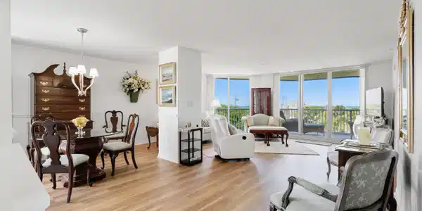 5051 N Highway A1a