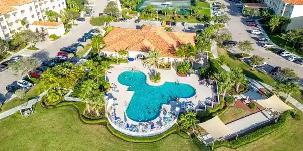14 Harbour Isle Drive W