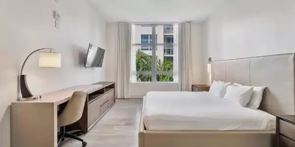 Image 4: 03-777 N ocean Dr Unit S404_003