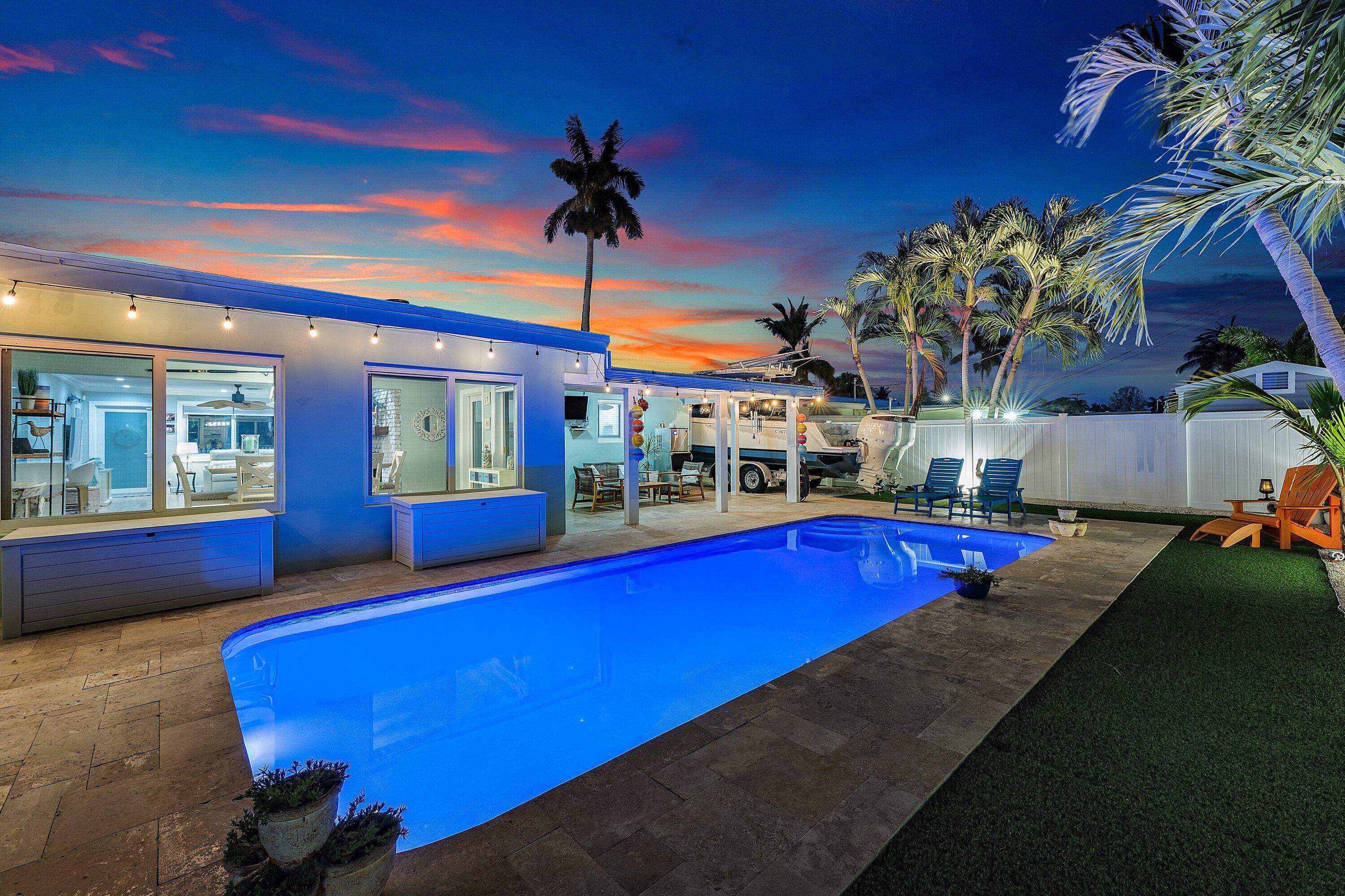 Image 2: Private Pool Oasis