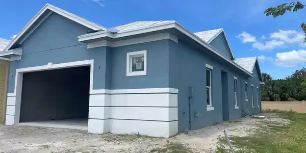 2015 Bridgepointe Circle