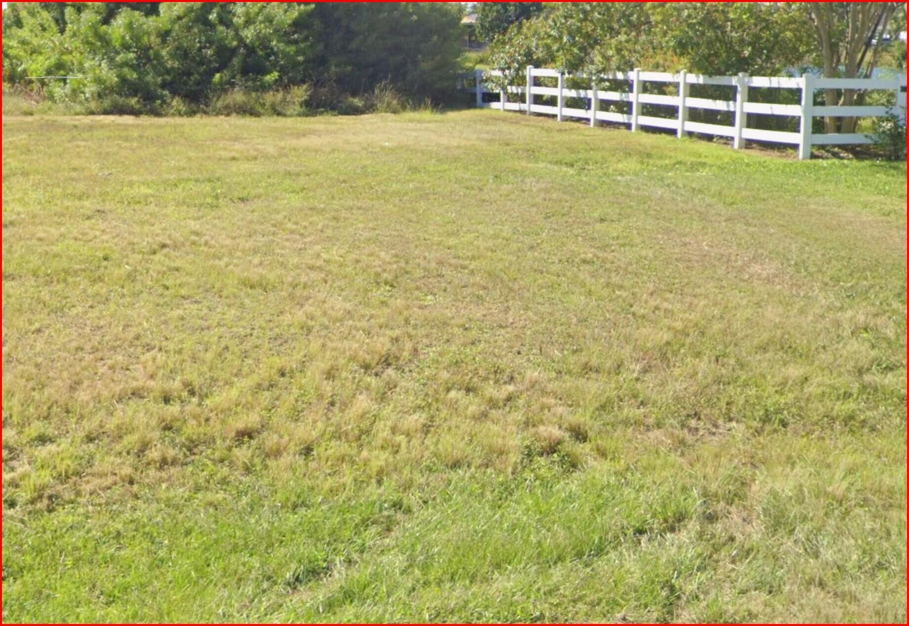 Image 3: 2106 NE 2ST 3