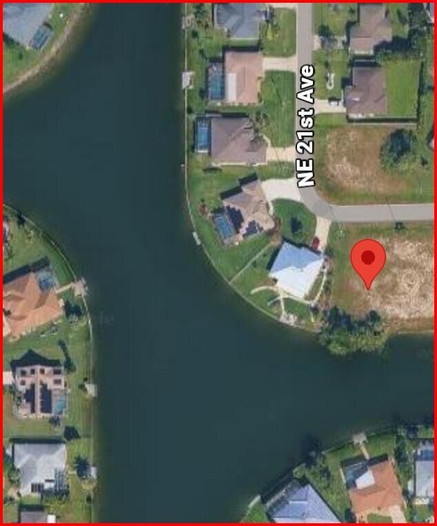 Image 4: 2106 NE 2ST 4