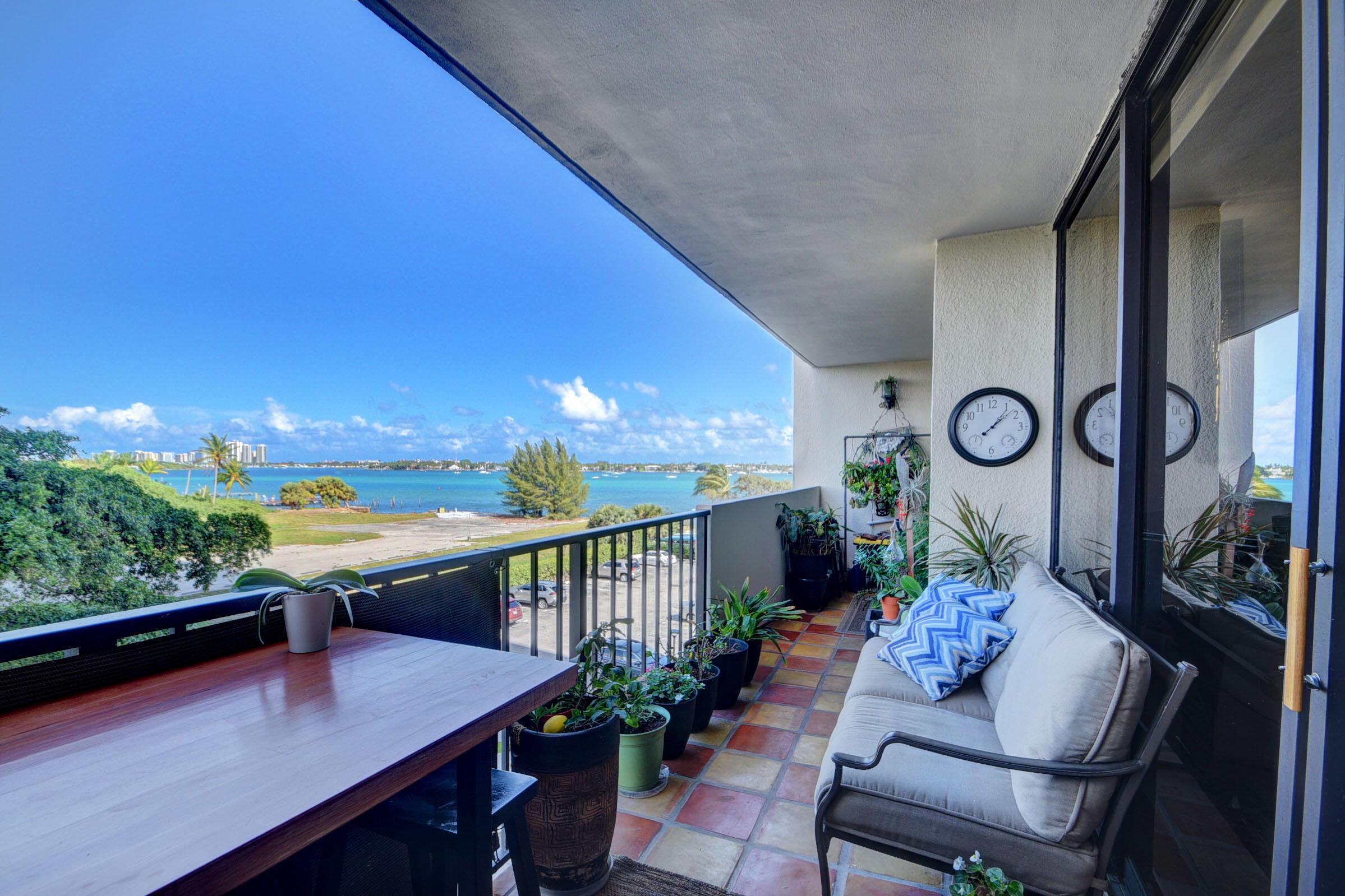 Image 3: Balcony Facing East