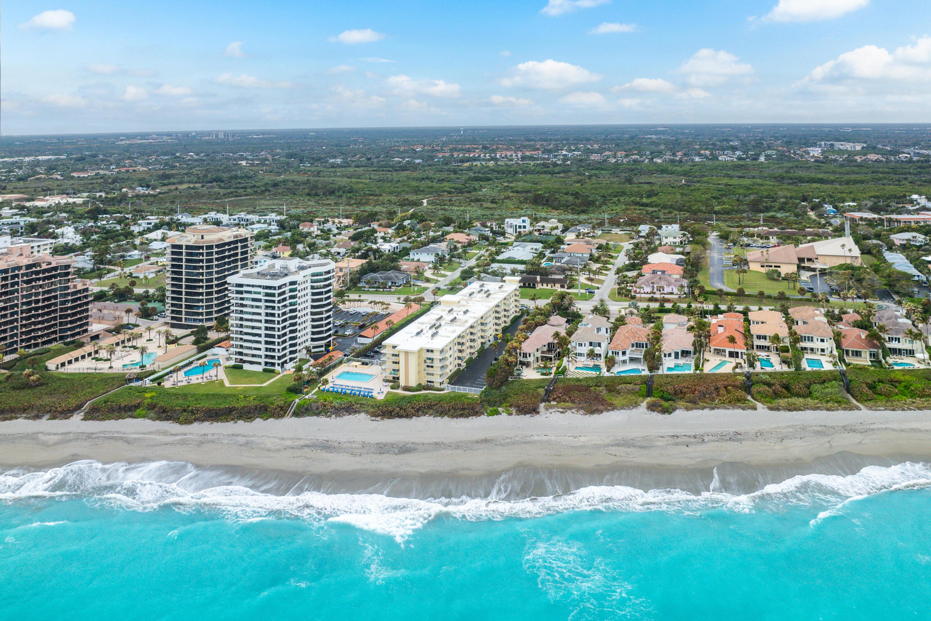 Image 2: Back Ocean View