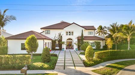 110 Spoonbill Road