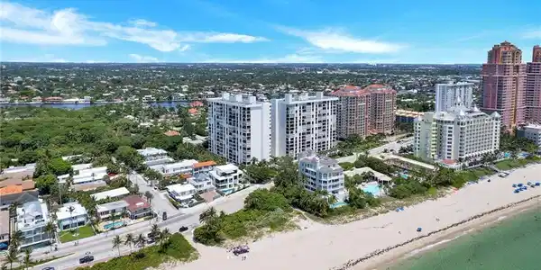 1905 N Ocean Blvd