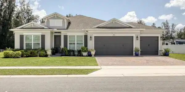 3333 ARMEN Drive