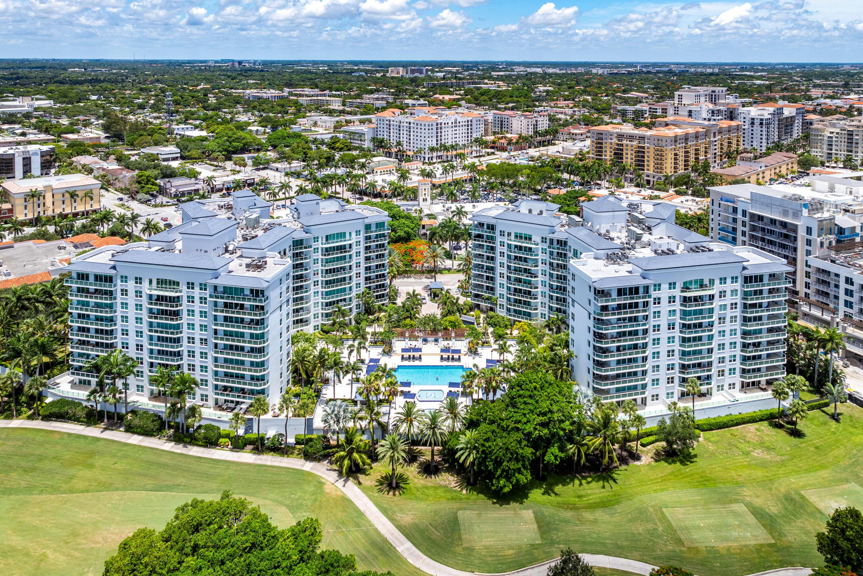 Image 2: SItuated on the Boca Resort golf course