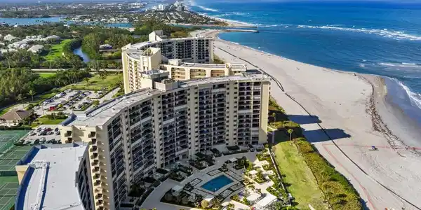 200 Ocean Trail Way