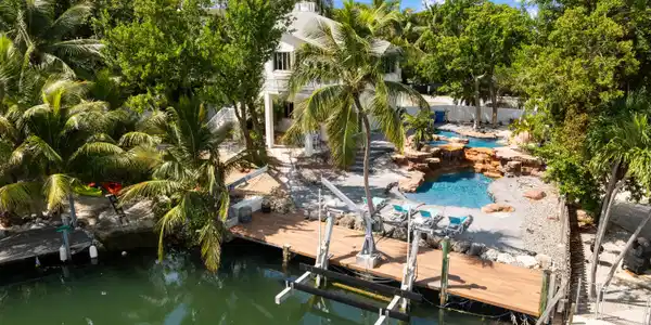 168 INDIAN MOUND Trail
