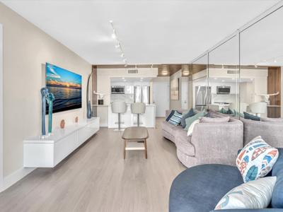 525 N Ocean Blvd