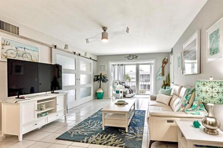 6447 Bay Club Drive