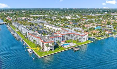 100 Paradise Harbour Boulevard