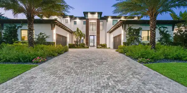 1060 Fairview Lane