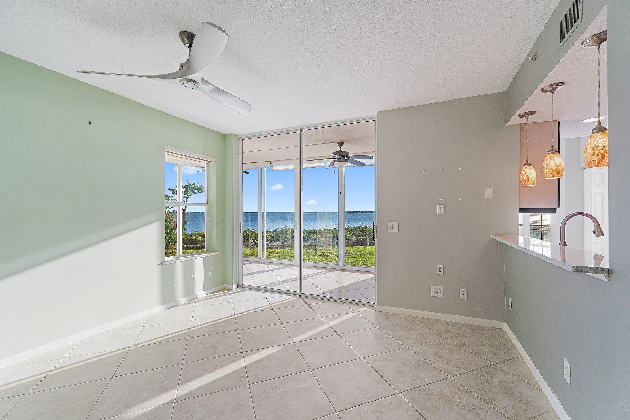 Image 4: 016-5800NortheastIslandCoveWay-2107-Stua