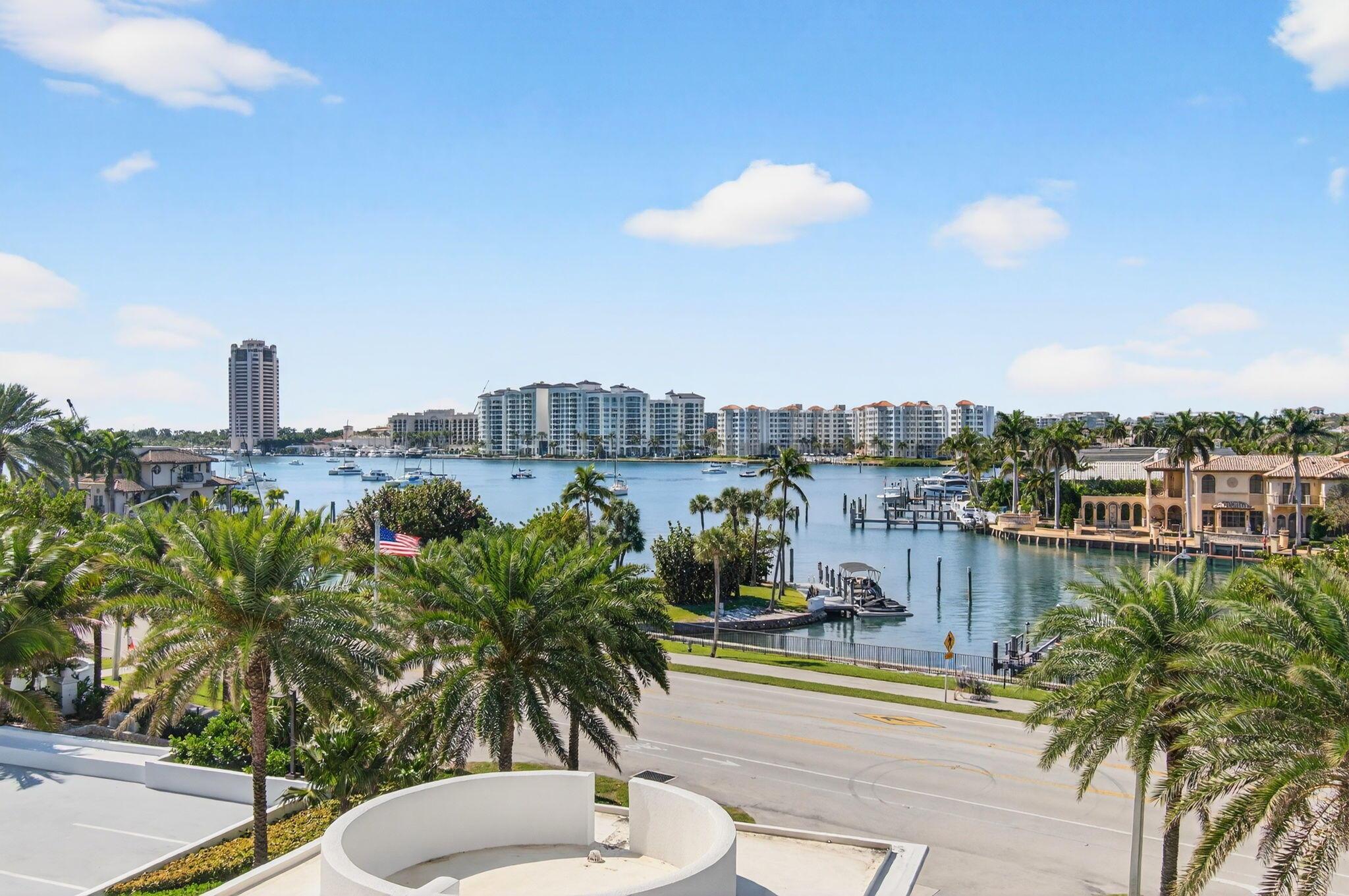 Image 4: Your Lake Boca View