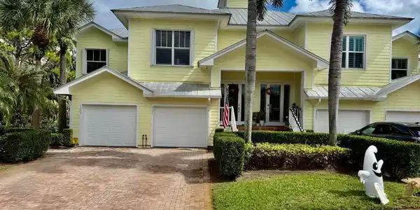3377 SW Sawgrass Villas Drive