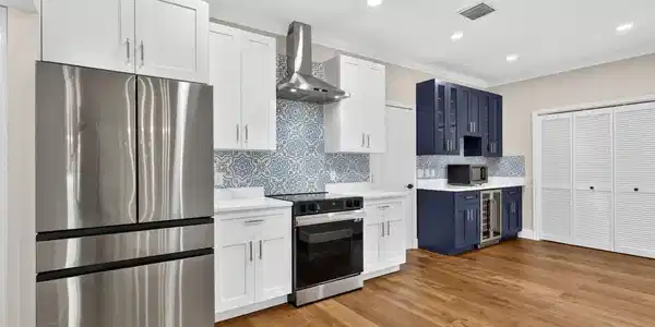 Image 3: 16-web-or-mls-5P1A4138