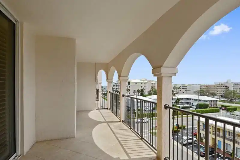 Image 1: Balcony