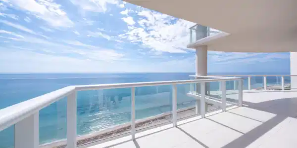 2700 N Ocean Drive