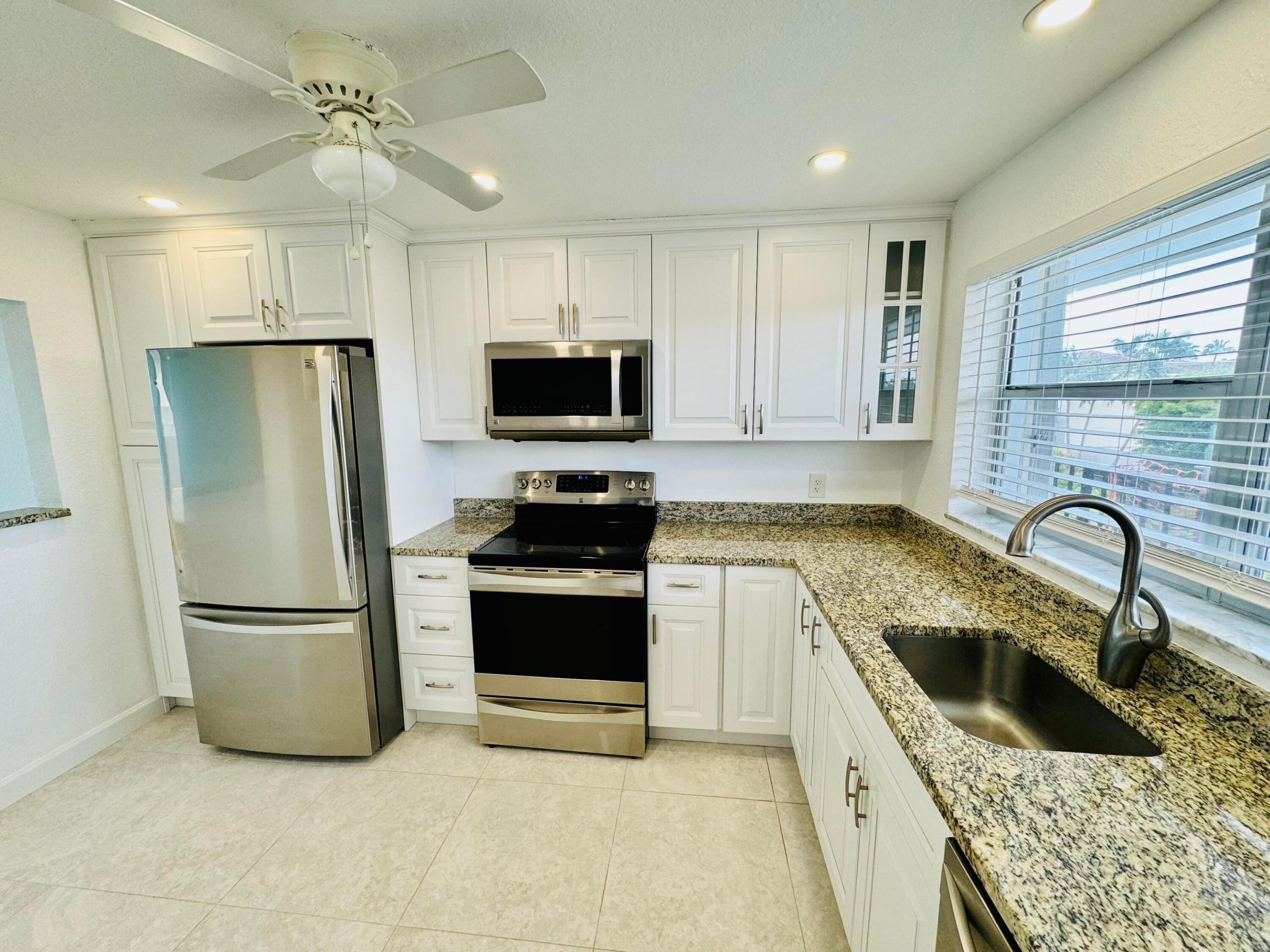 Image 1: Kitchen