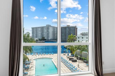 1945 S Ocean Drive