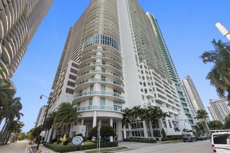 1800 N Bayshore Drive