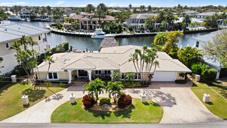 2600 NE 33rd Street